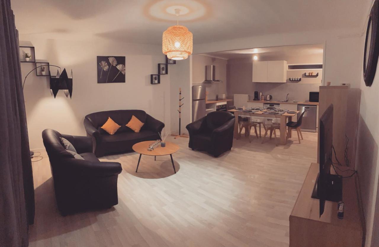 Superbe Duplex En Plein Coeur De Nancy ナンシー エクステリア 写真